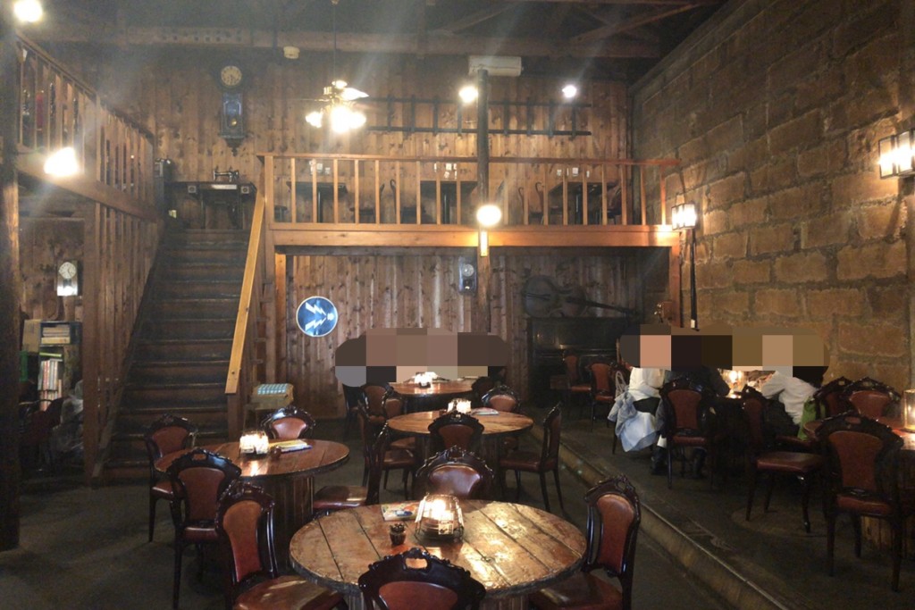 札幌プー横丁｜おしゃれな石造り倉庫で大人気の洋食屋さんを ...